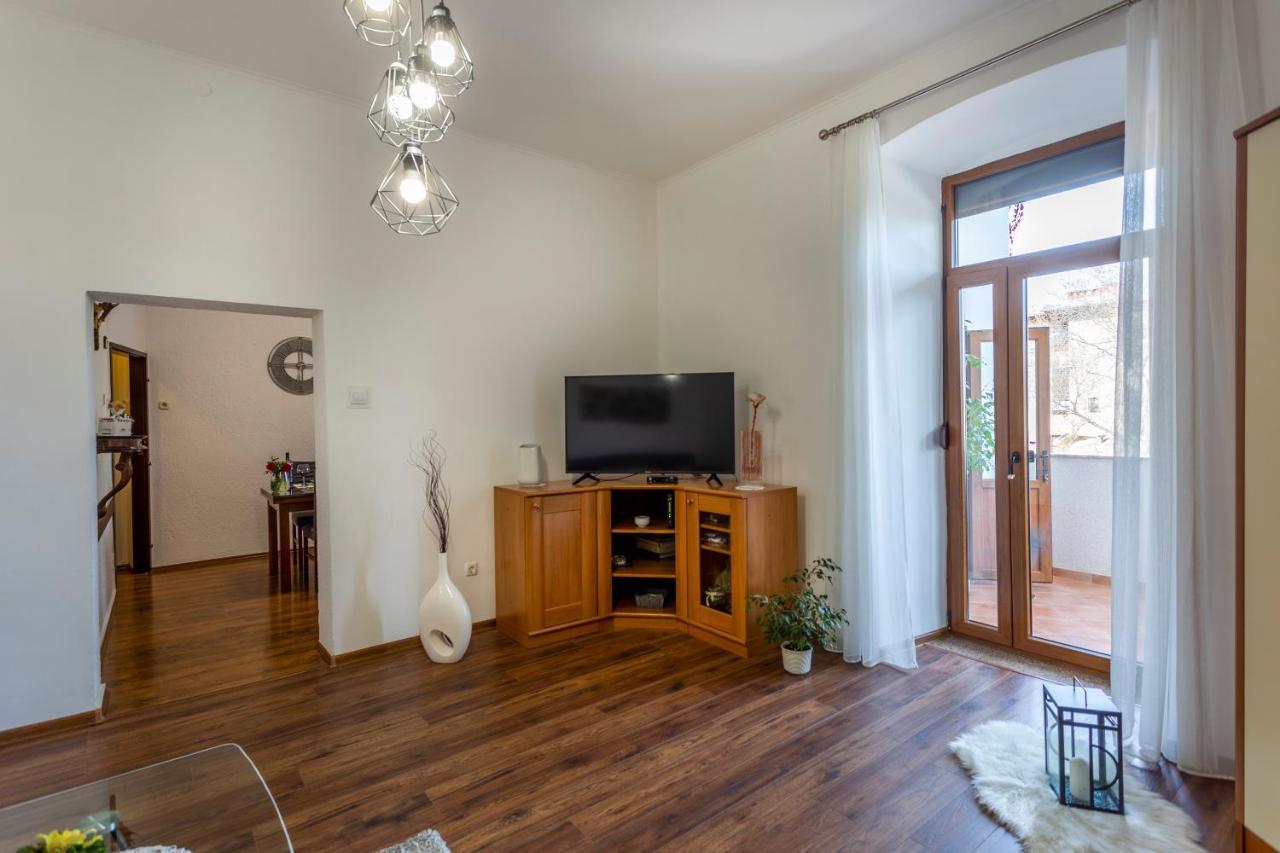 Apartman Lema 普拉 外观 照片